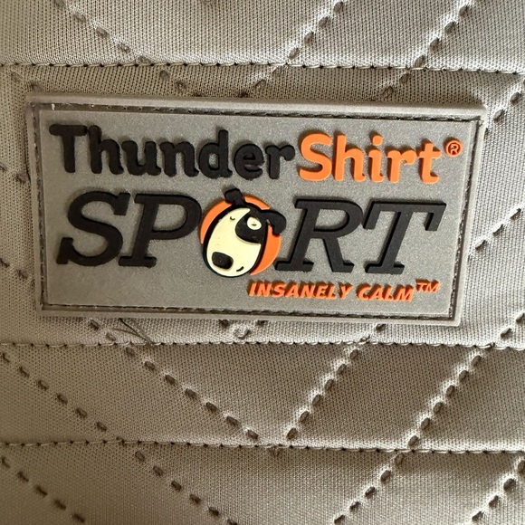 Thundershirt Sport Calming Vest for Pup SZ S (15-25 pounds) - Picture 2 of 11